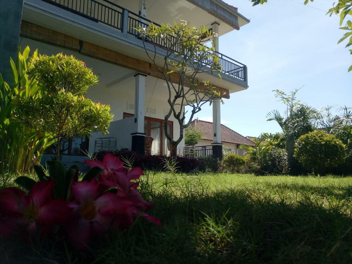 Minory Guesthouse Amed Esterno foto